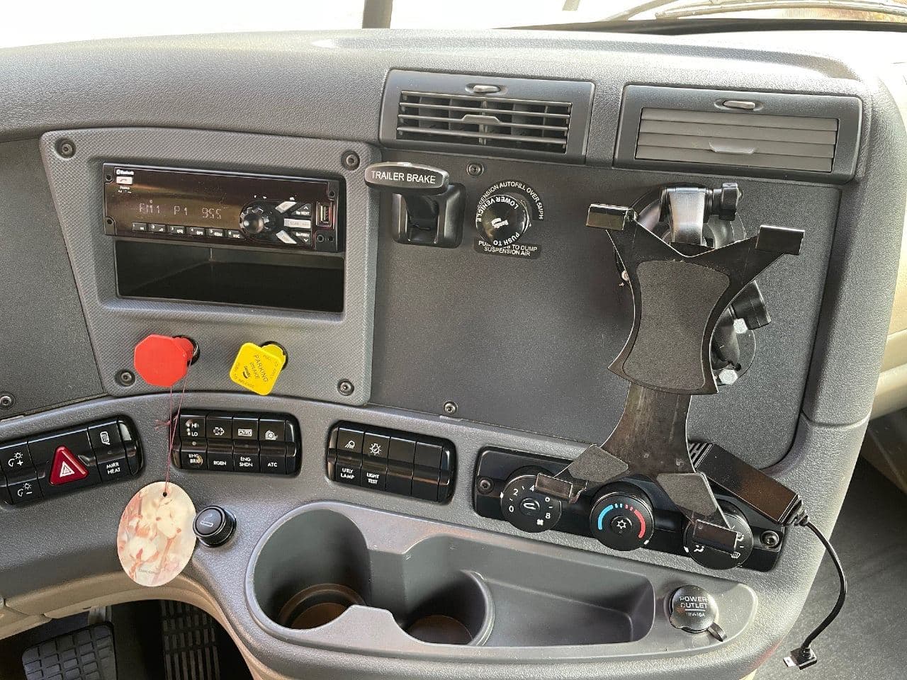 2019 Freightliner Cascadia 125 image 22