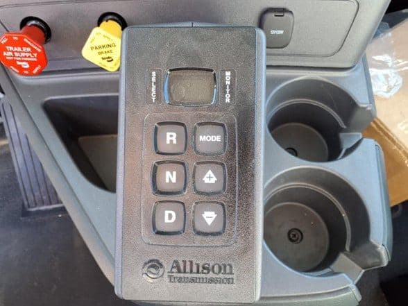 2026 Kenworth T880 image 22