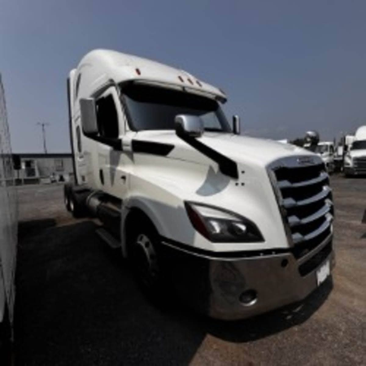 2020 Freightliner Cascadia image 3