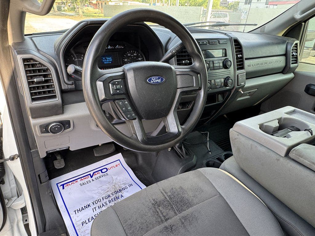 2018 Ford F550 image 66