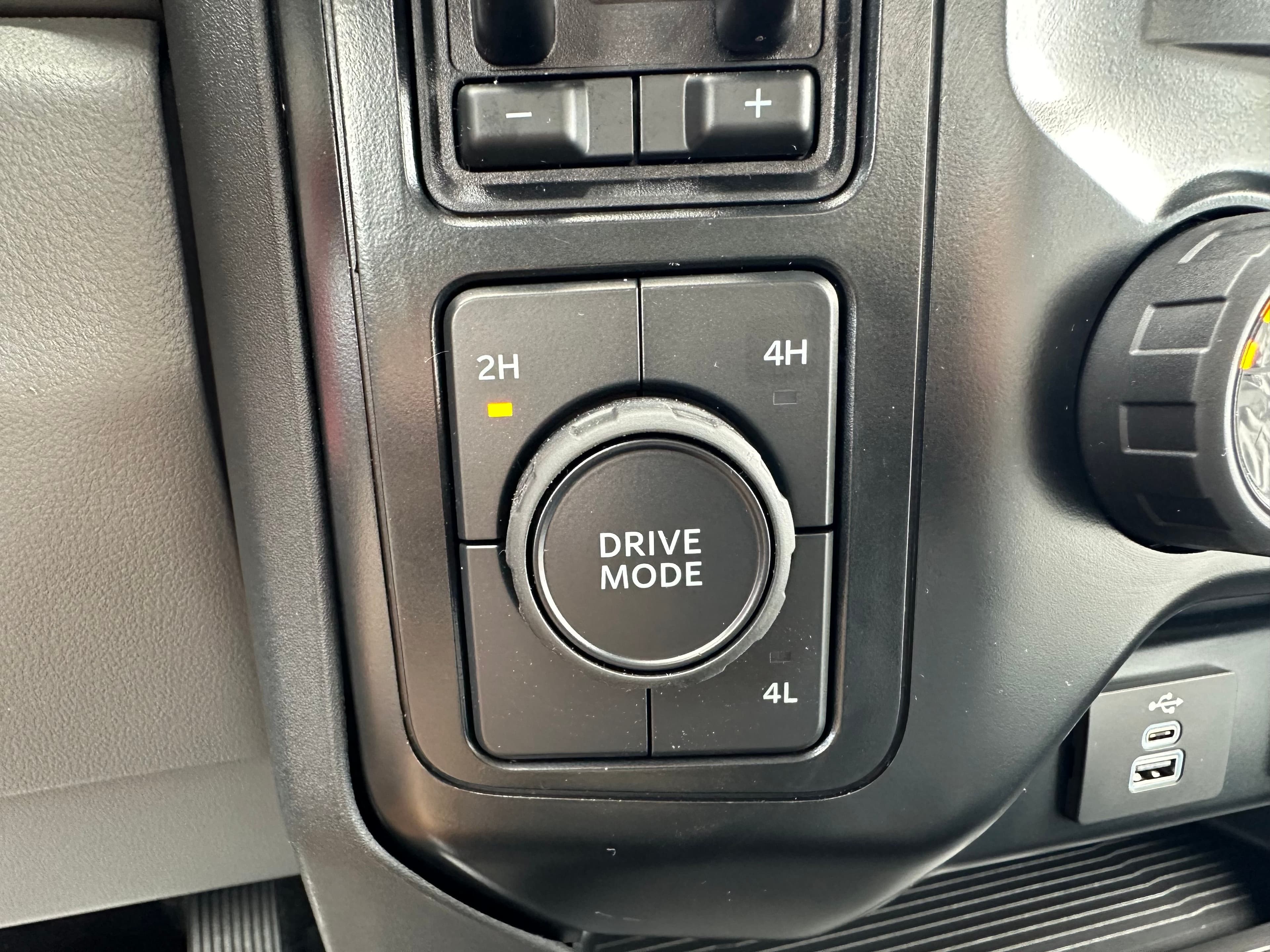   2024 Ford F-550 F Series Super Duty XL CALIFORNIA COMPLIANT 19.5 CARRIER STL  (SK#: 5966C) image 15