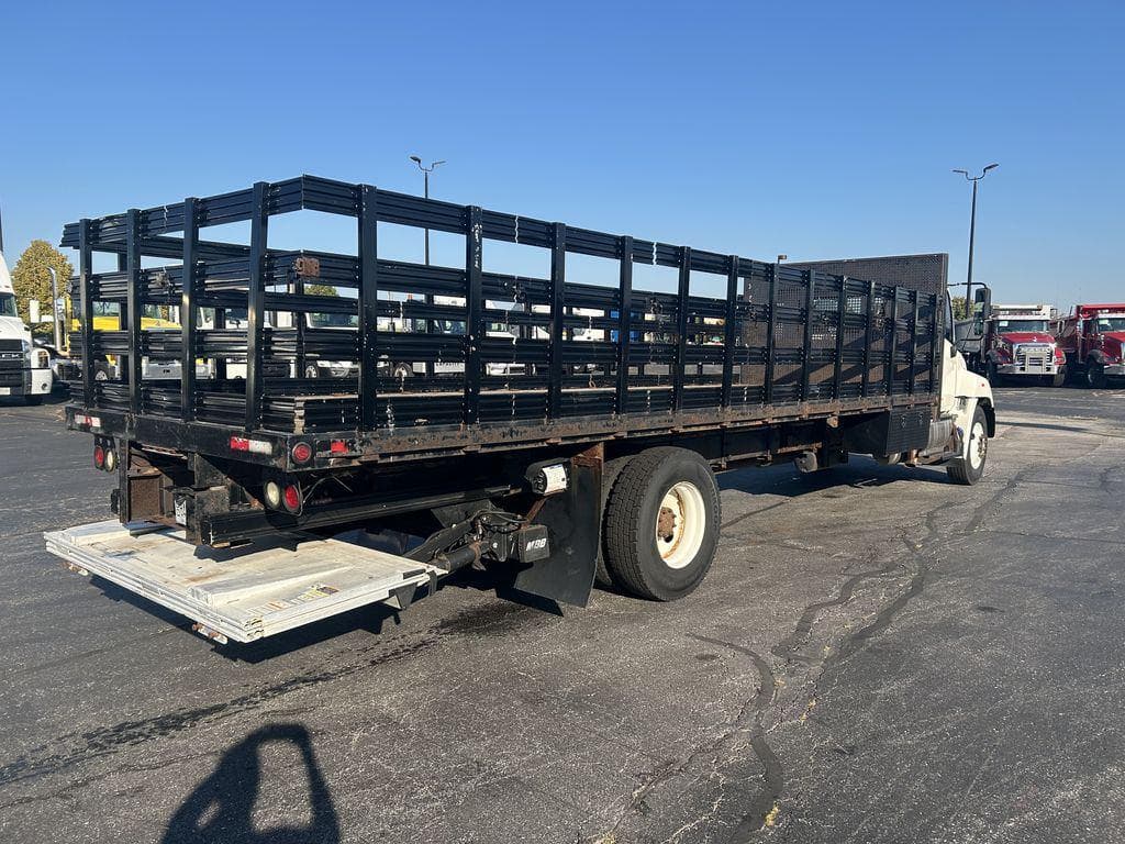 2014 Hino Conventional Type Truck image 5