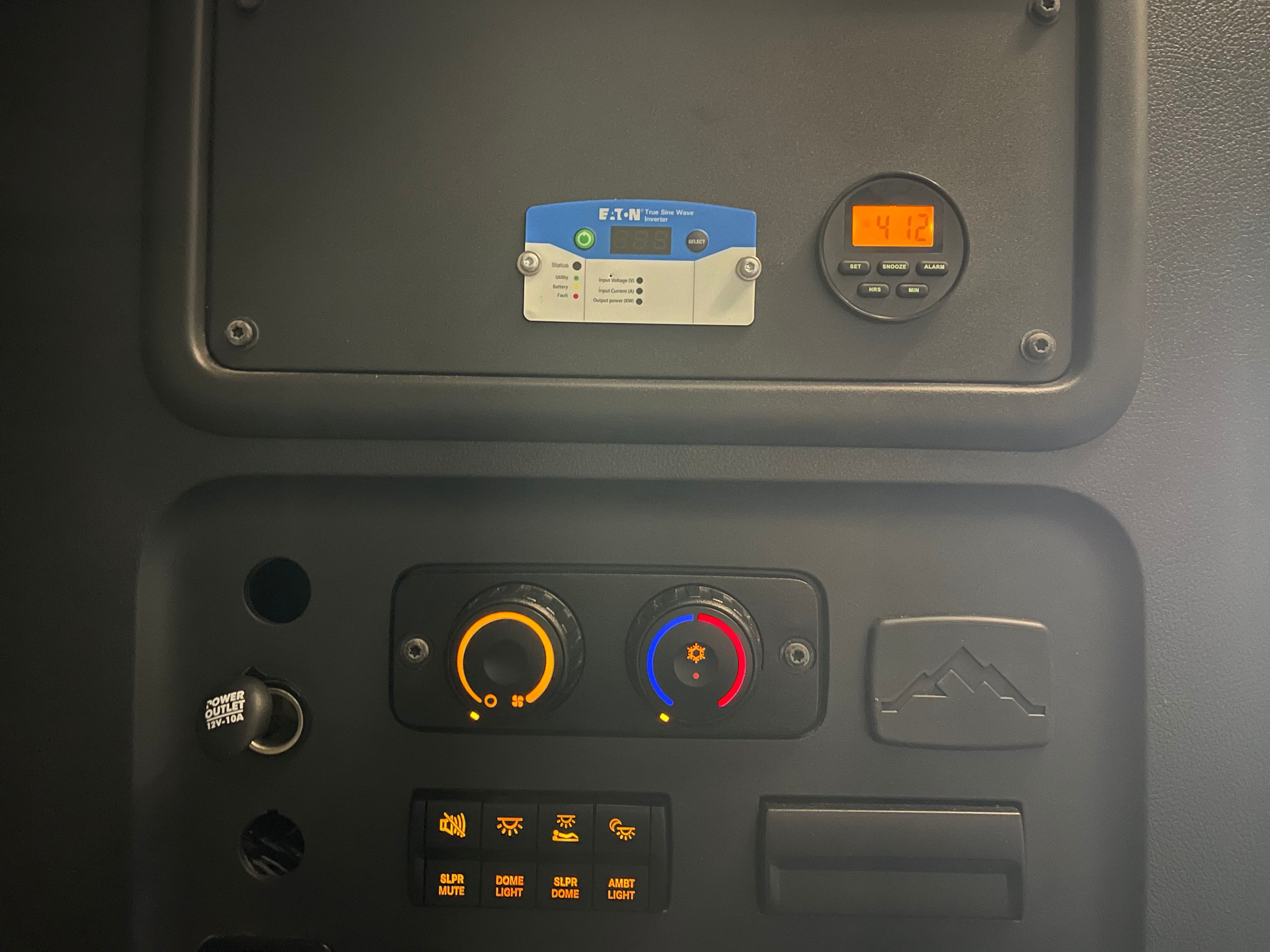 2022 Freightliner Cascadia 126 image 16