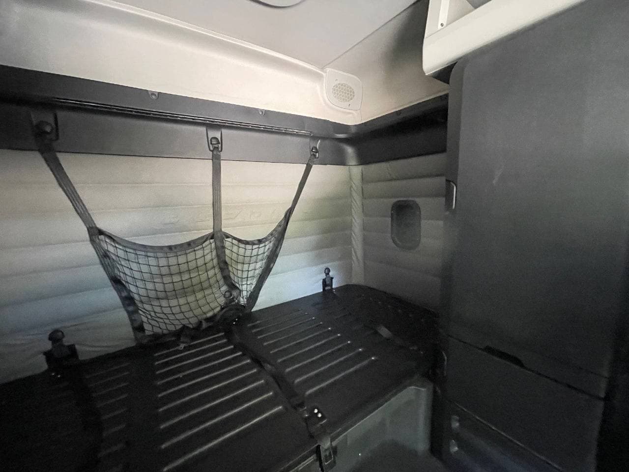 2020 Freightliner Cascadia 126 image 28