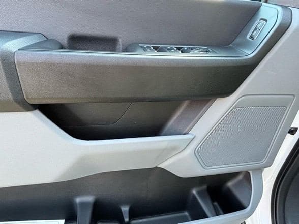 2024 Ford F550 image 12