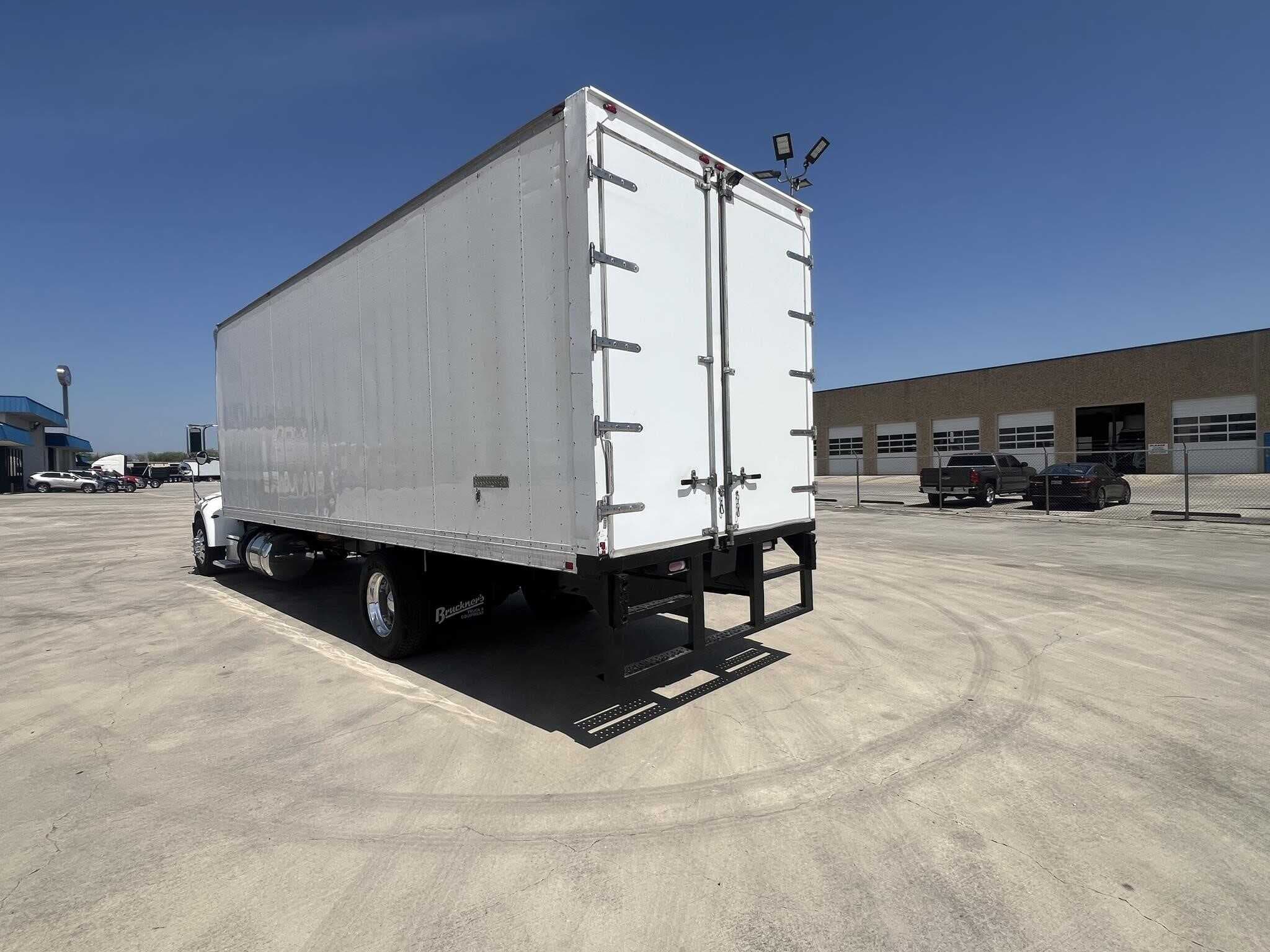Used 2020 PETERBILT 337 Box Truck - Straight Truck in San Antonio, TX image 3