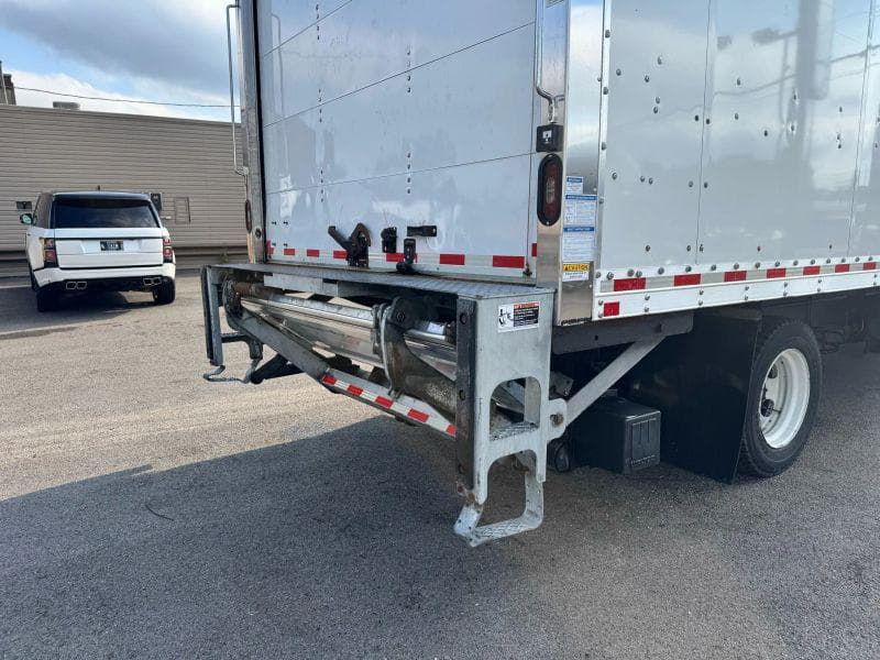 2020 Chevrolet C5500 image 10