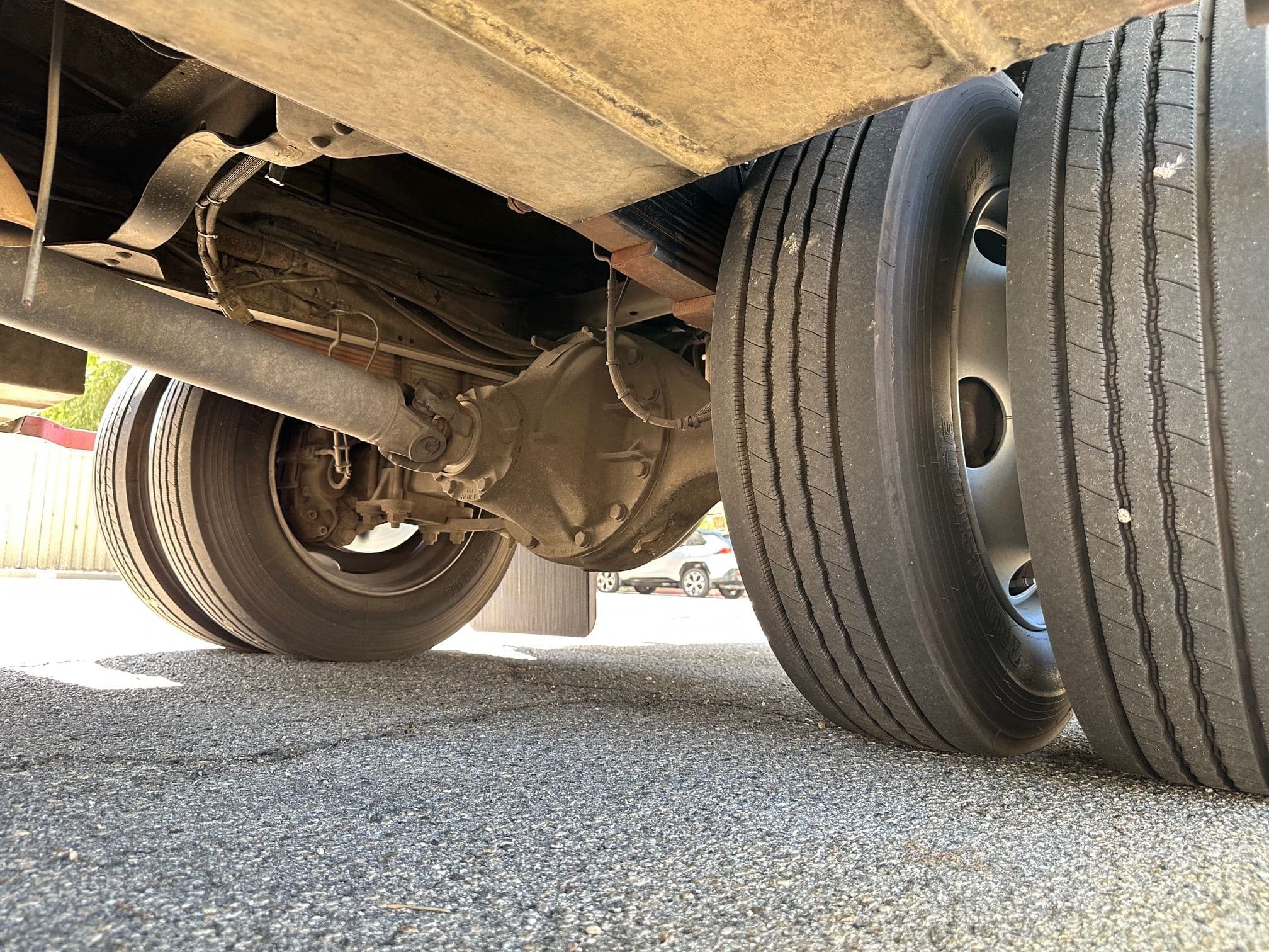 2007 GMC C7 image 48