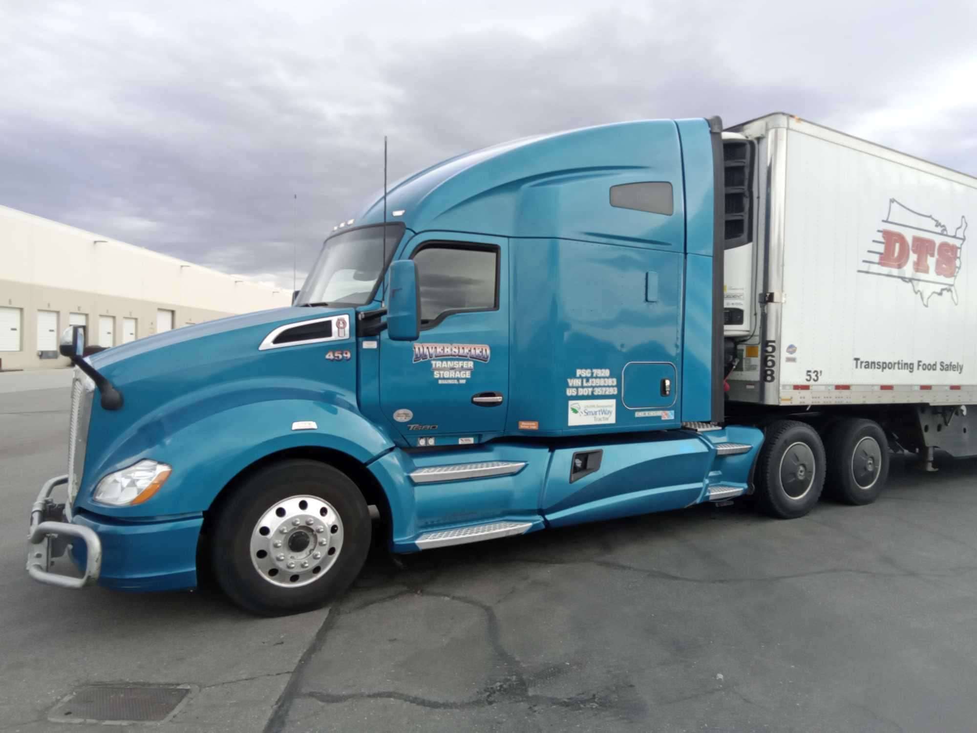2019 Kenworth T680 image 1