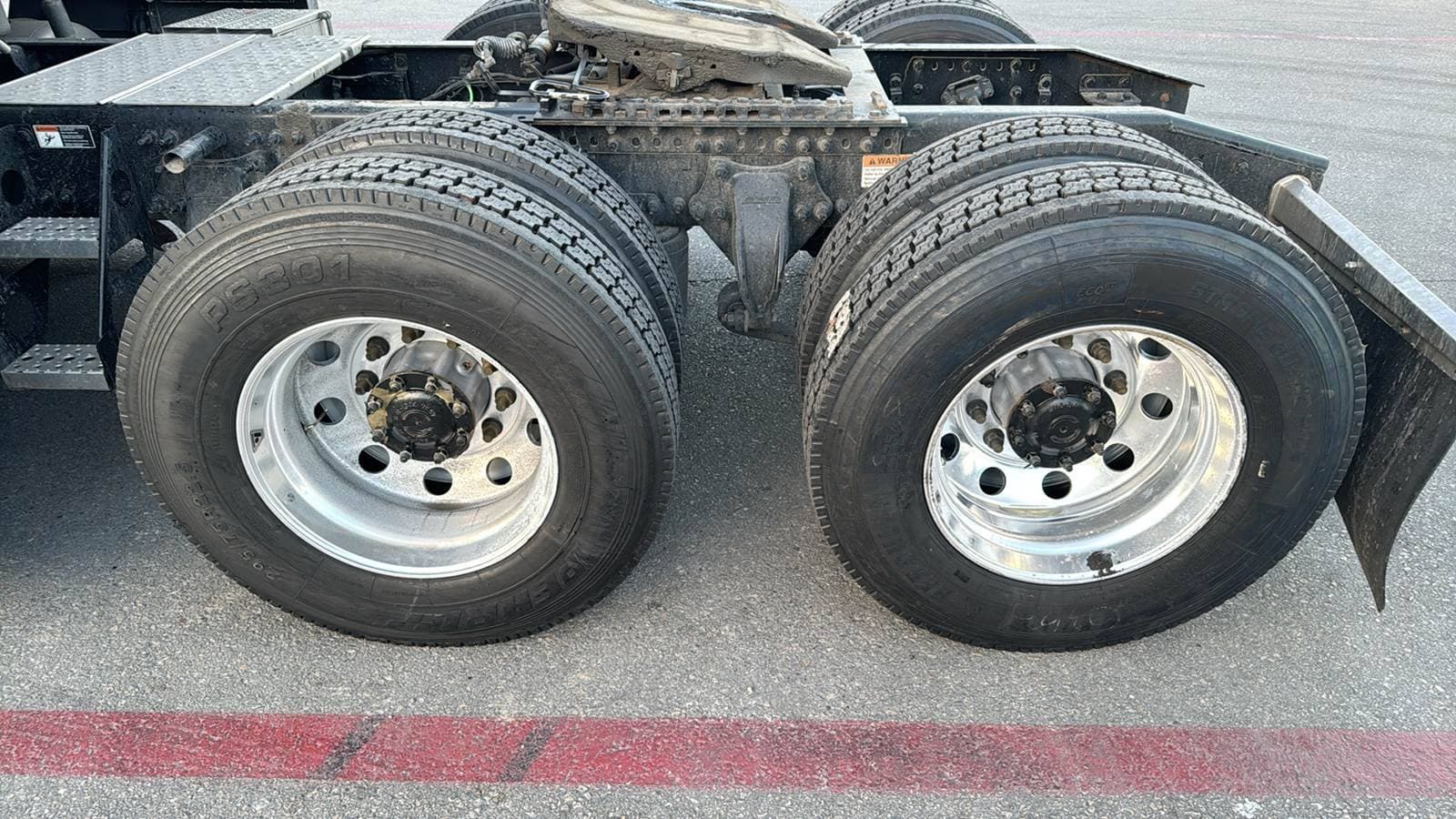 2024 Freightliner Cascadia 126 image 4