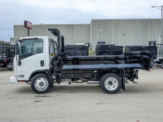 2024 Chevrolet 4500 HG LCF Gas Base image 6