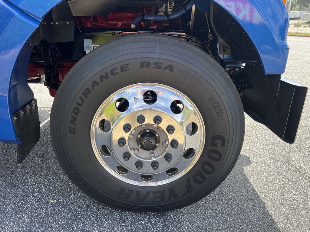 New 2026 KENWORTH W990 image 9