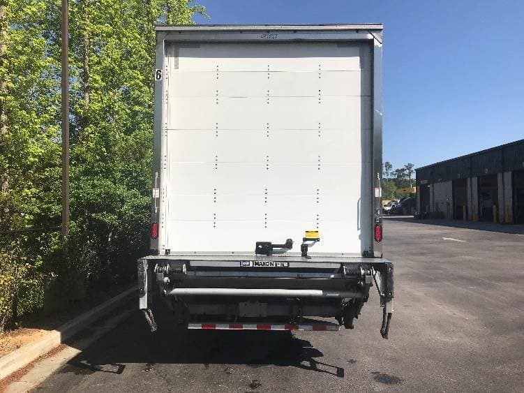 2022 International MV607 Box Truck - 220HP, 6 Speed Automatic, Roll up Door image 7