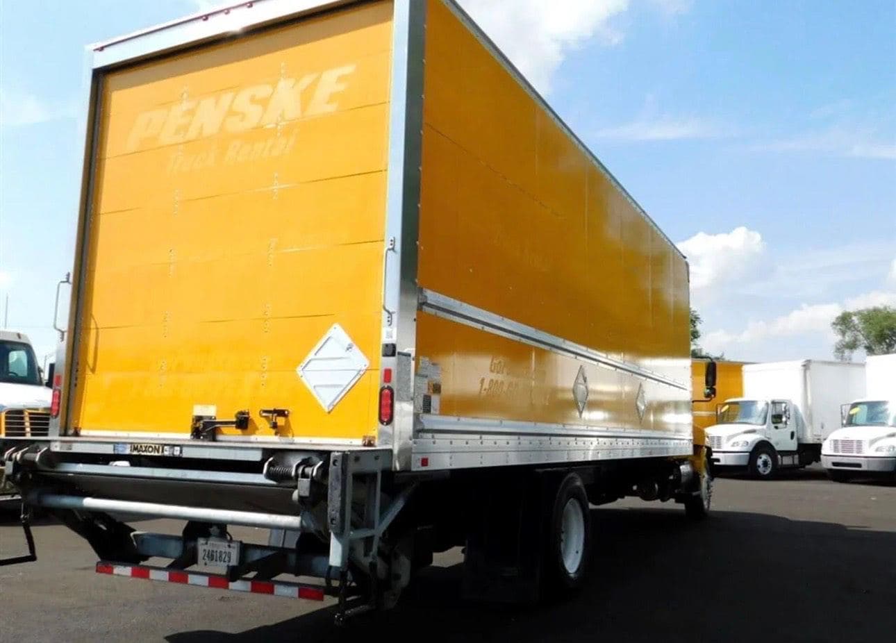 2018 Hino Conventional Type Truck image 4