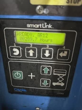 2015 GENIE GR12 image 13