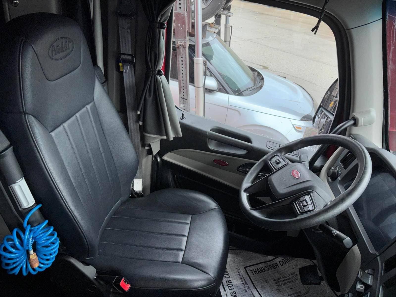 2024 Peterbilt 579 image 10