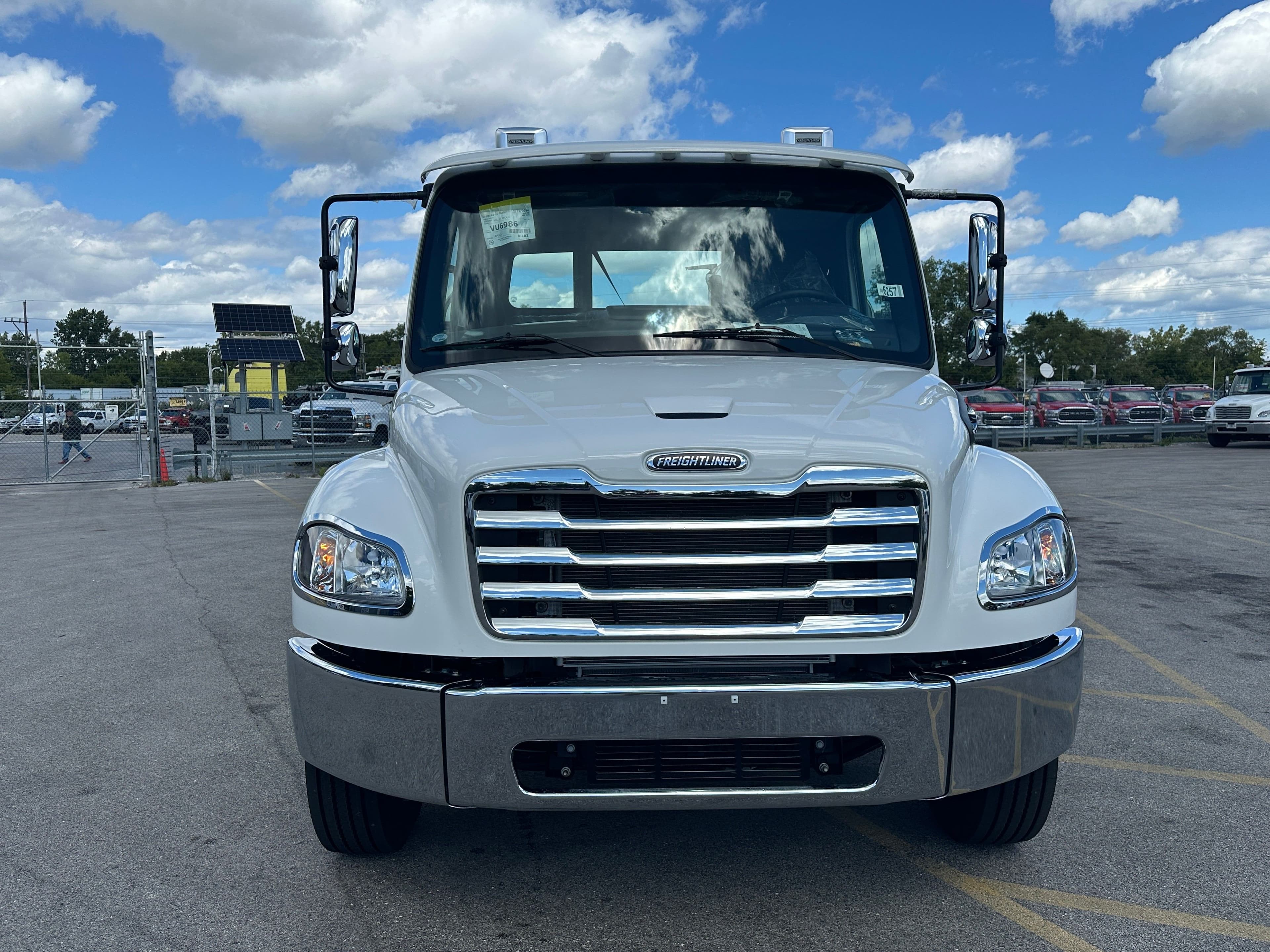 2025 Freightliner M2 106 Medium Duty WITH A CENTURY 21.5' STEEL CARRIER  (SK#: 6257C)  image 9