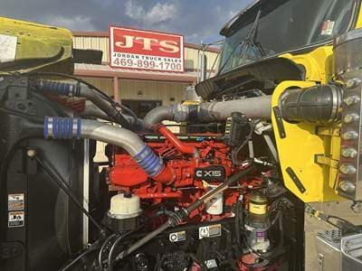 2021 Kenworth W9 Series image 32