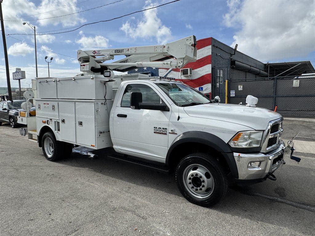 2017 RAM 5500 image 20