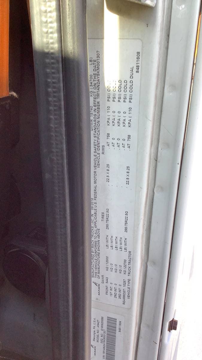 2019 Mack Anthem Day Cab Truck - Mack MP7, Automatic image 19
