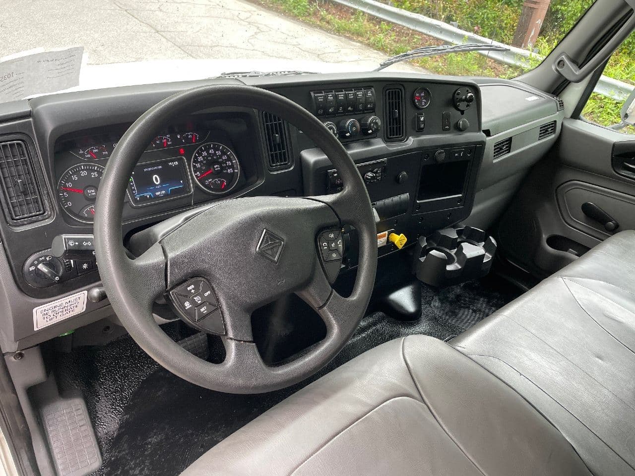 2021 International MV607 image 20