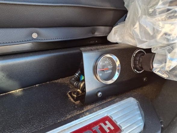 2025 Kenworth T880 image 14