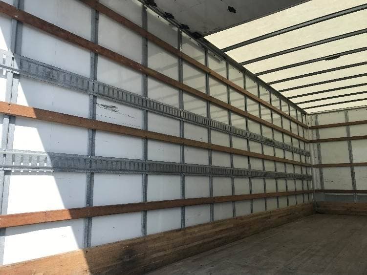 2022 International MV607 Box Truck - 220HP, 6 Speed Automatic, Roll up Door image 11