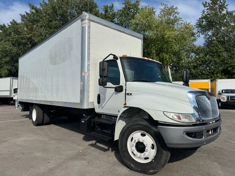 2020 International MV607 image 10