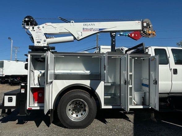 2025 Ford 4143D image 9