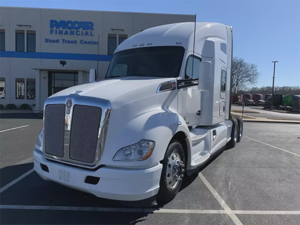 2022 Kenworth T680 image 4