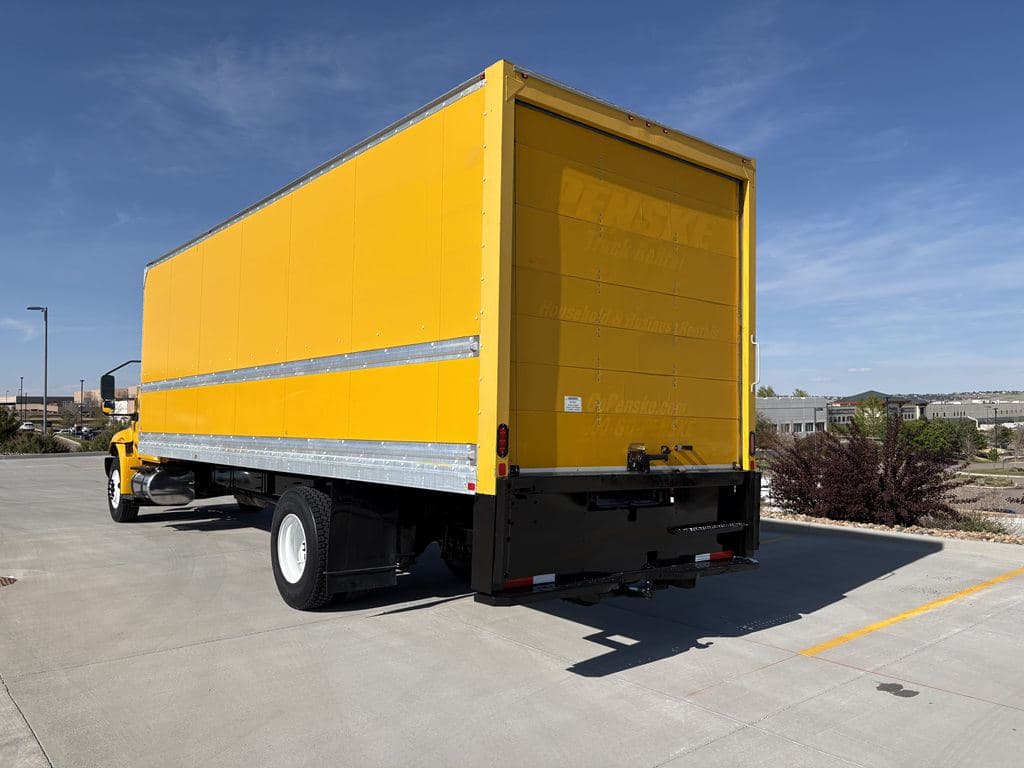 Used 2021 INTERNATIONAL MV607 image 13