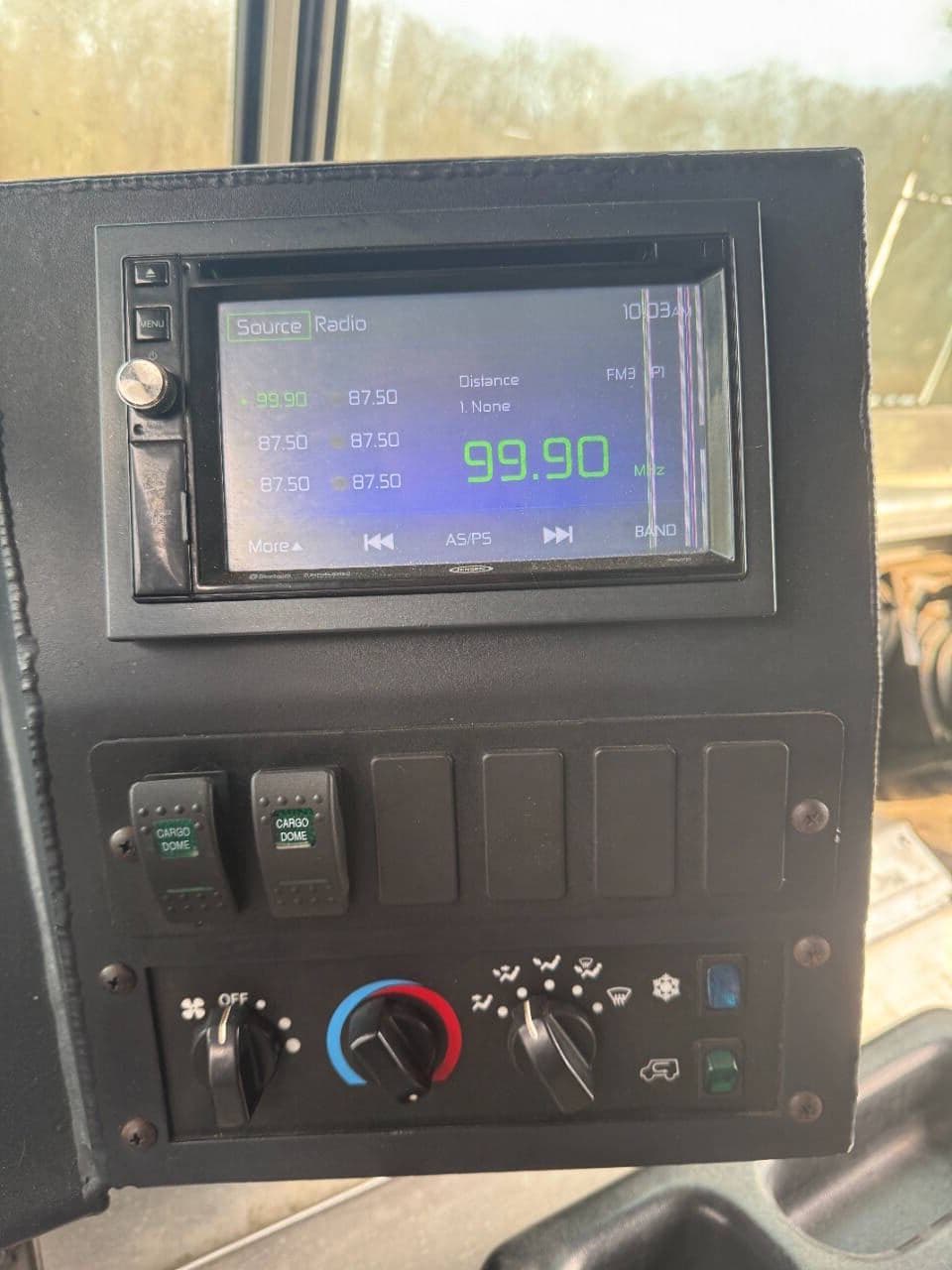 2019 Ford Stripped Chassis image 12