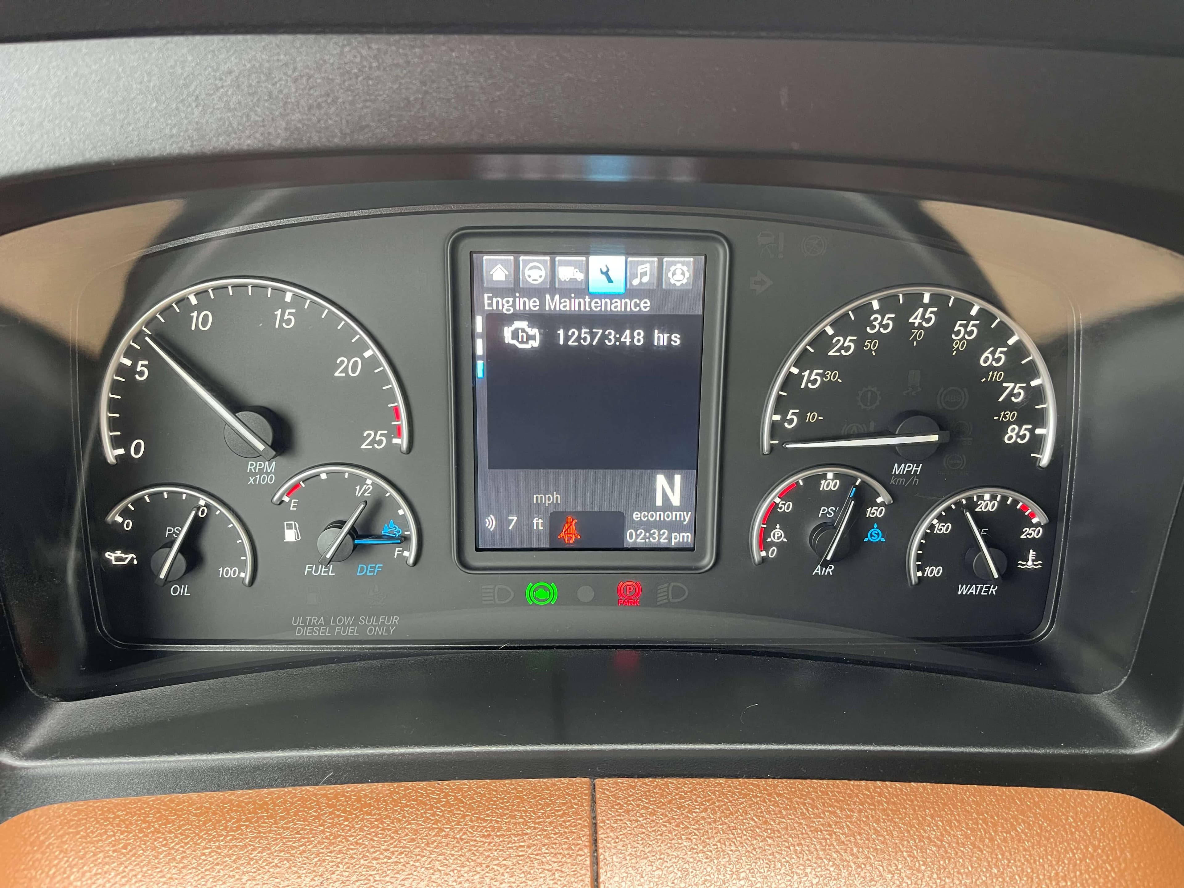 2022 Freightliner Cascadia 126 image 22
