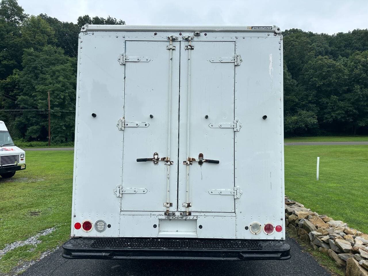 2017 Freightliner MT45 image 7