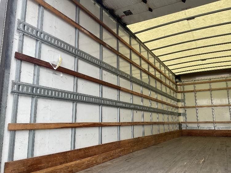 2022 International MV607 Box Truck - 220HP, 6 Speed Automatic, Roll up Door image 11