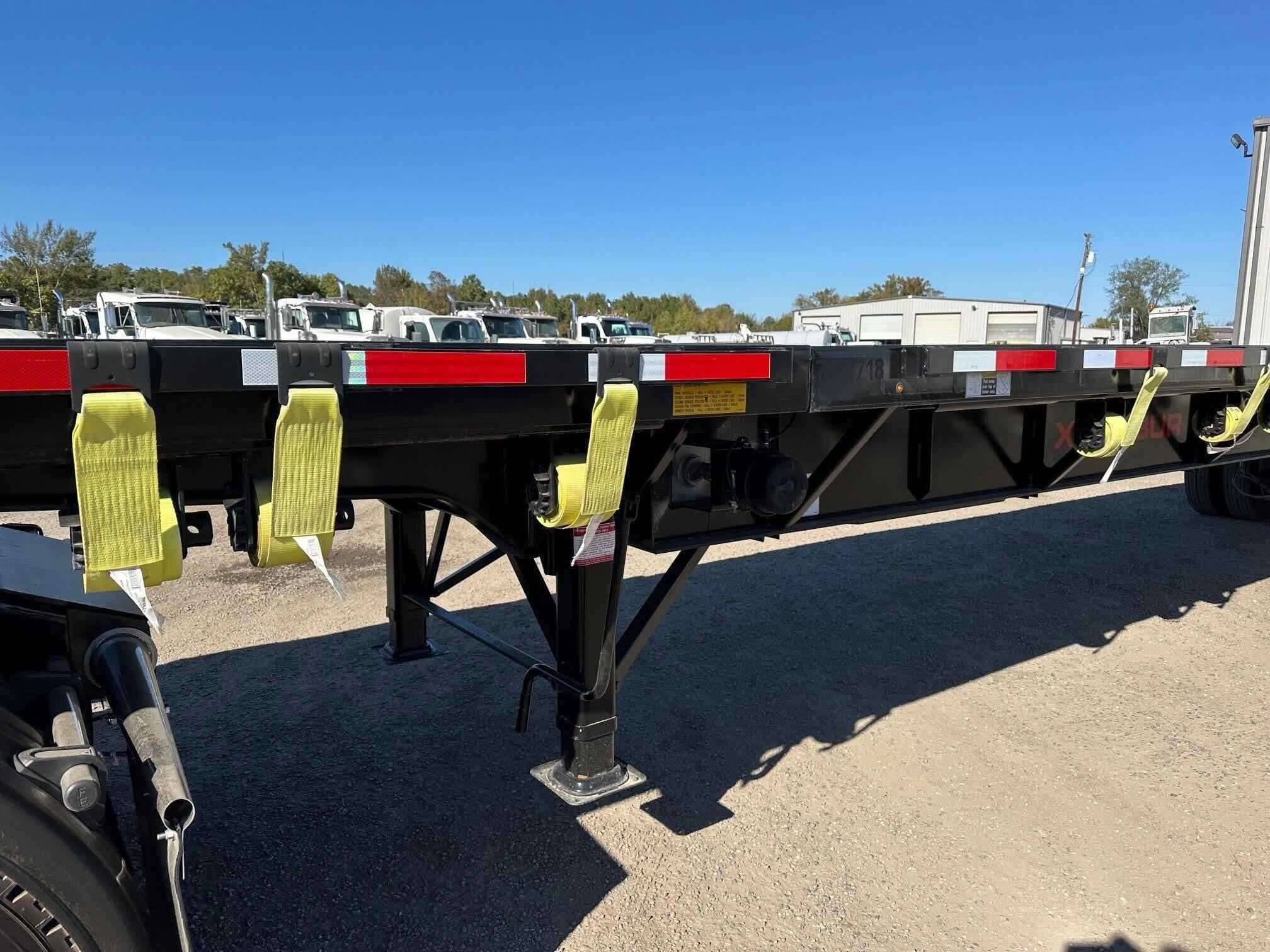 Used 2024 FONTAINE 53-90 EXTENDABLE FLATBED Flatbed Trailer in Longview, TX image 2