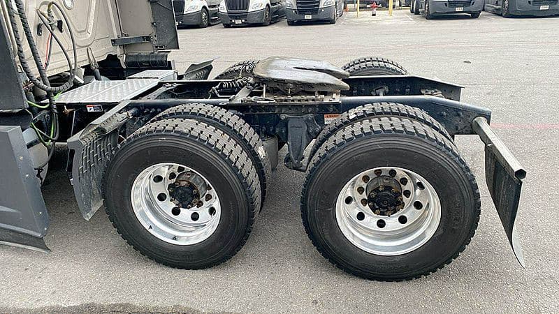 2024 Freightliner Cascadia 126 image 12