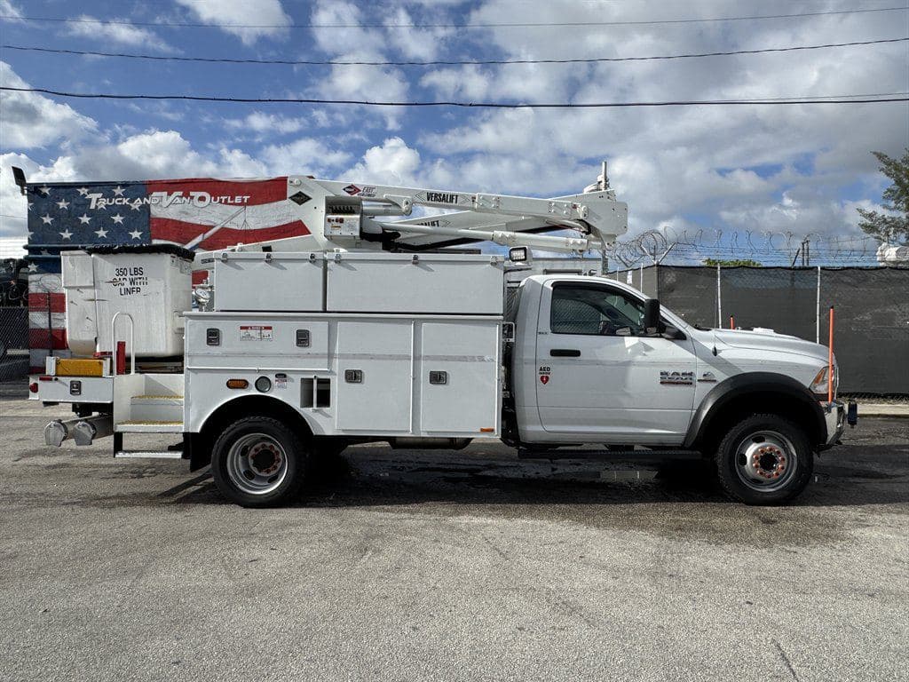 2017 RAM 5500 image 15