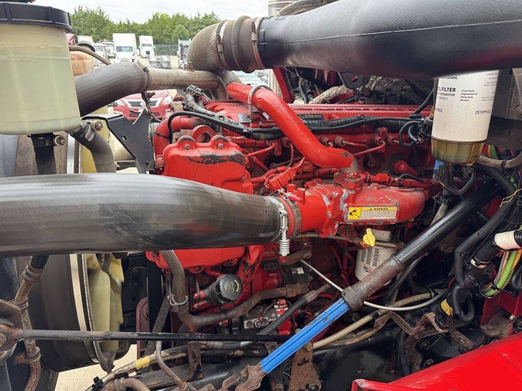 Used 2016 INTERNATIONAL 5900 image 6