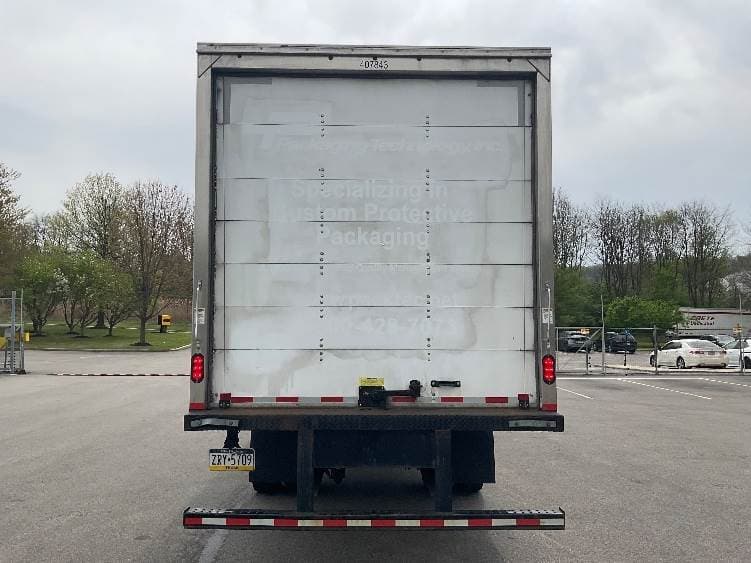 2022 International MV607 Box Truck - 220HP, 6 Speed Automatic, Roll up Door image 7