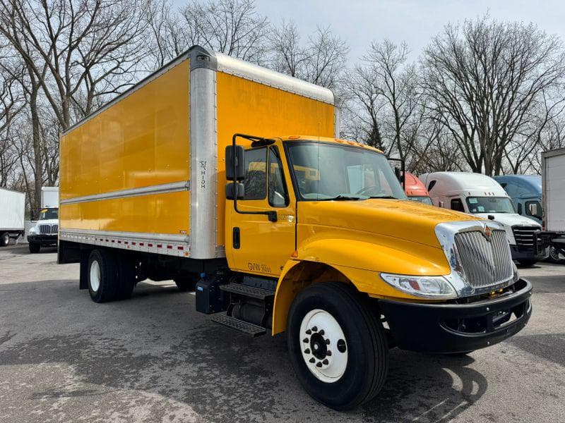 2019 International 4300 image 3