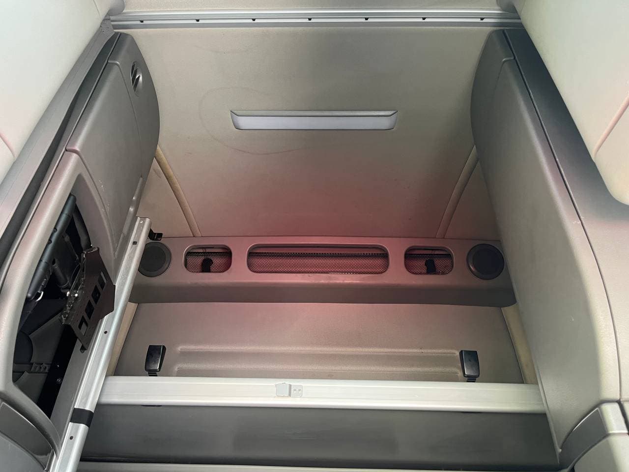 2020 Volvo VNL860 #1173 image 17