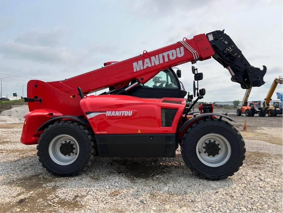 2026 MANITOU MHT10135 image 2