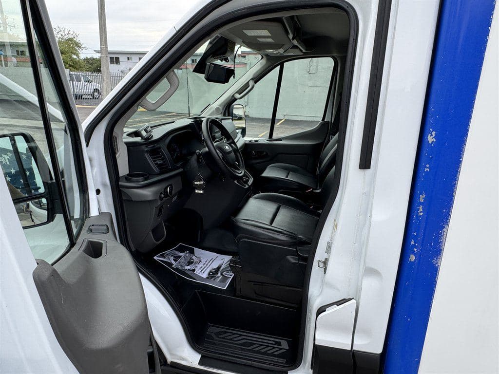 2023 Ford Transit T-350 image 46