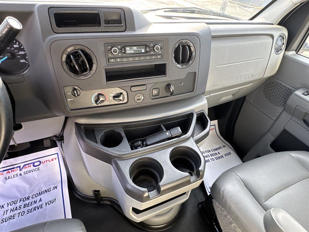 2023 Ford E-Series Cutaway image 56