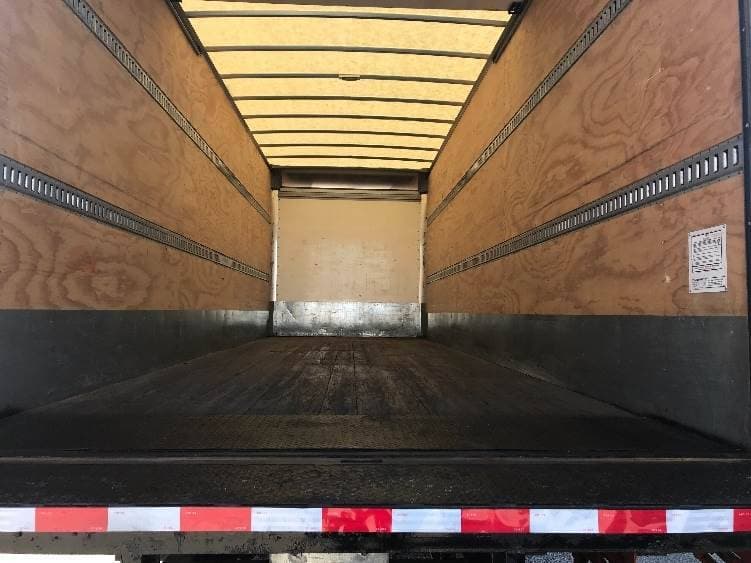 2022 International MV607 Box Truck - 220HP, 6 Speed Automatic, Roll up Door image 9
