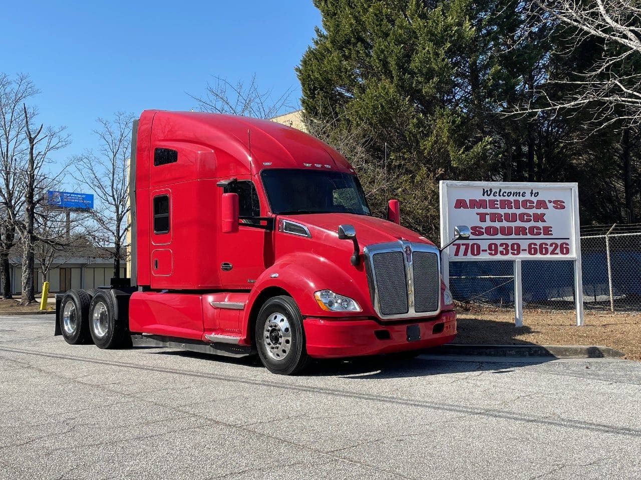 2018 Kenworth T680 image 1