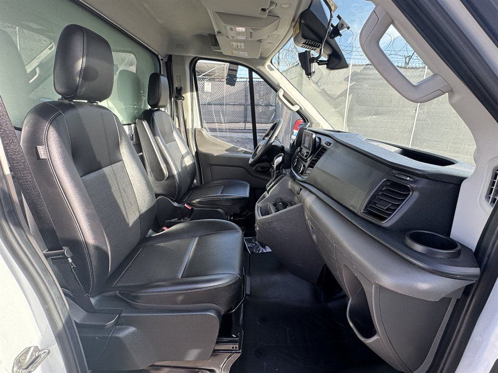 2023 Ford Transit T-350 image 44