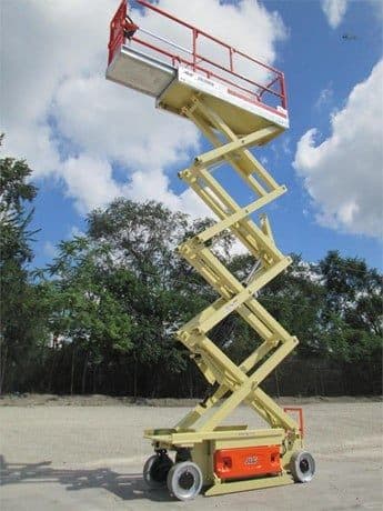 2015 JLG 2630ES image 5