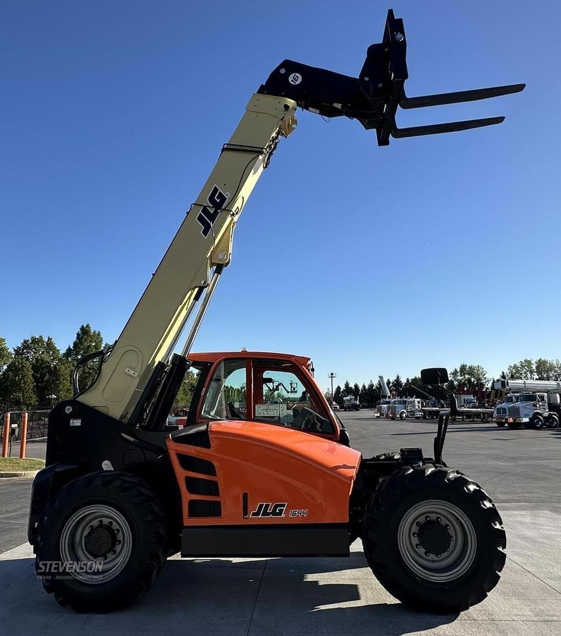 2024 JLG 1644 MH7463 image 2